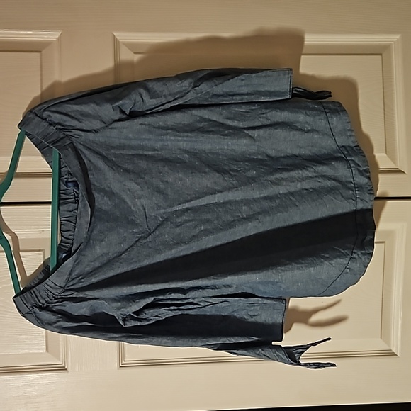 Free People "Show Some Shoulder" Chambray Top - Picture 5 of 7